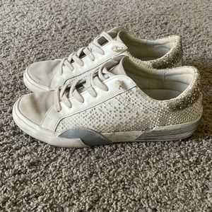 Dolce Vita Zina Sneakers